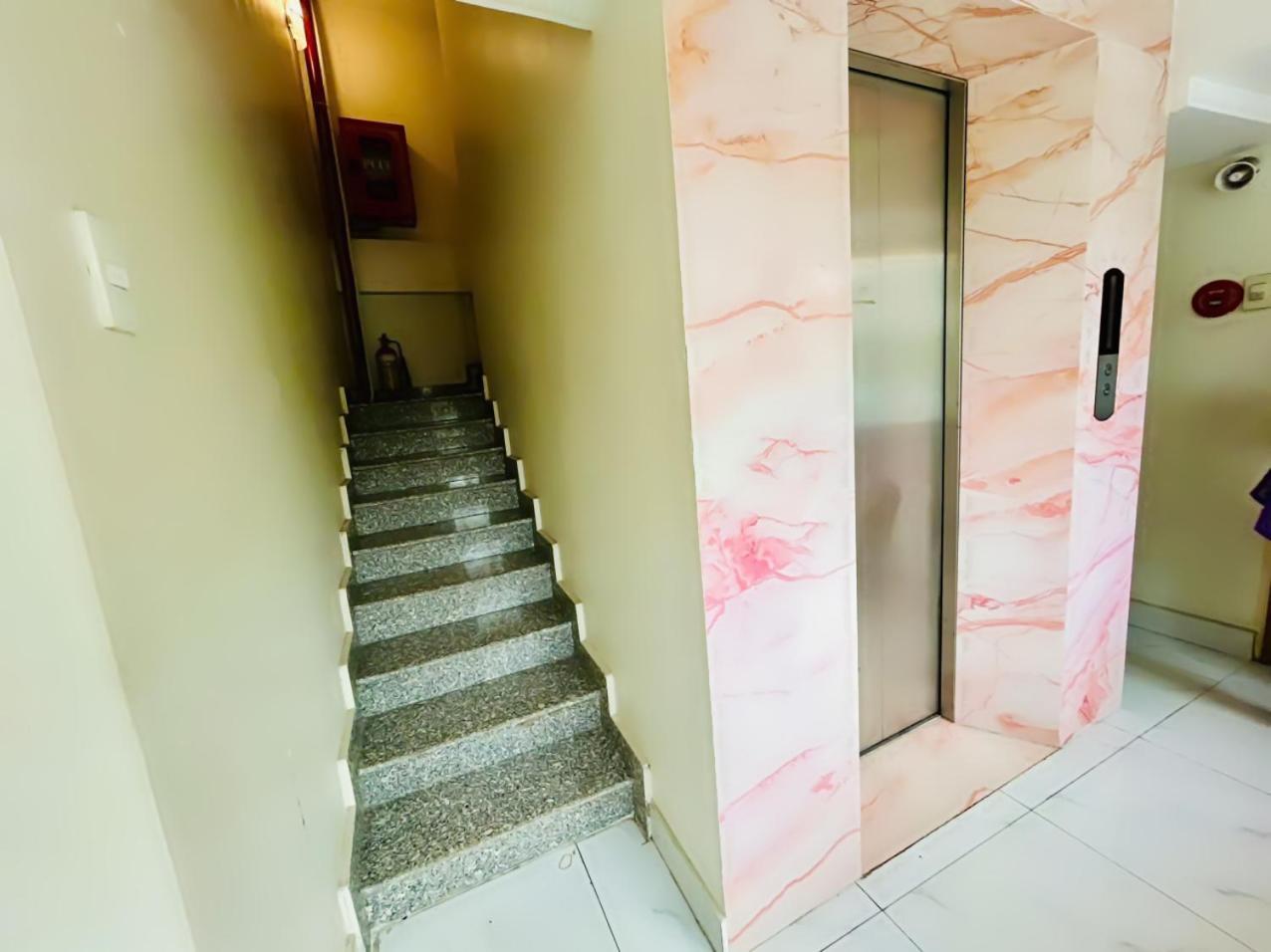 Ngoi Sao Nho Hotel Ho Şi Min Exterior foto